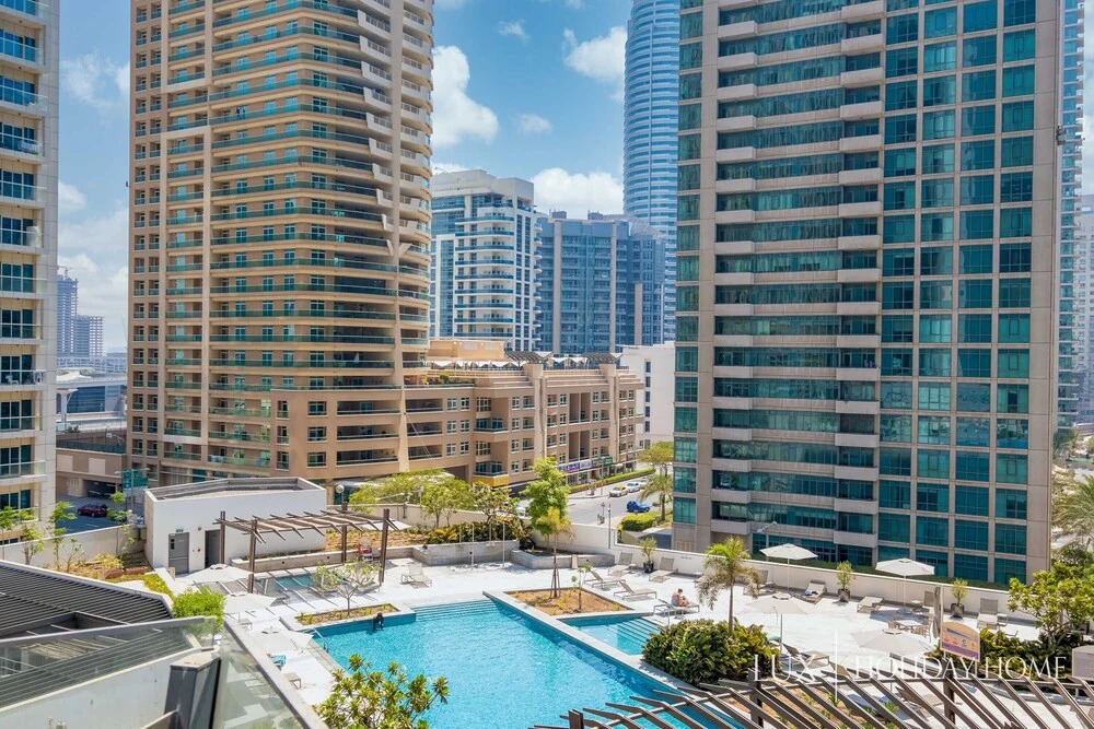 LUX Holiday Home - Silverene Towers 2