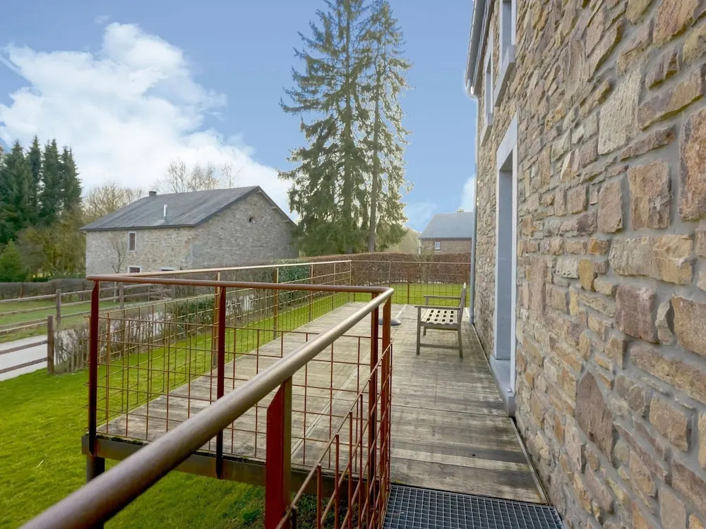 Magnificent Holiday Home In Manhay With Fenced Garden