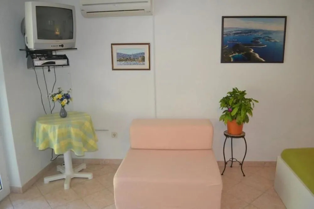 Villa Hraste