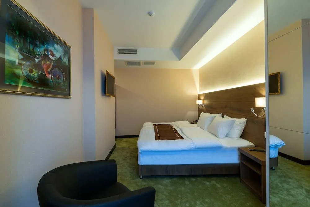 Veranova Hotel