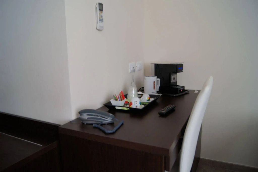 Mia Suites