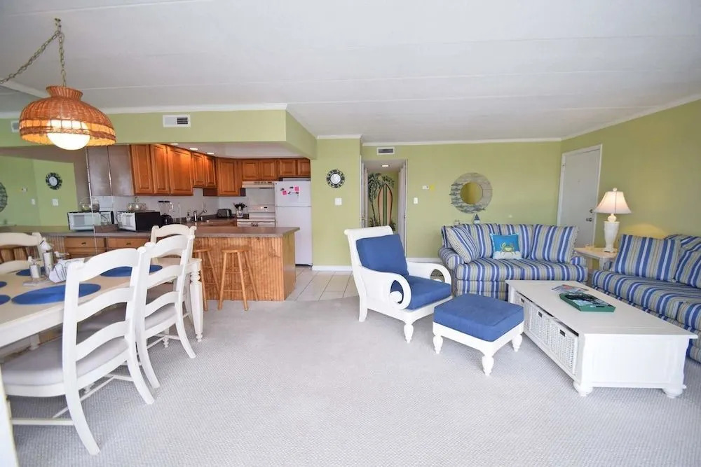 Diamond Beach 403