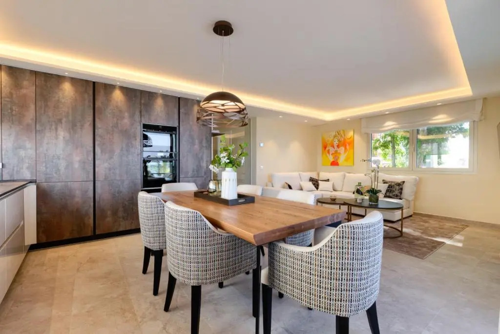Luxury 3 Bedroom Beach Front Apartment in Marbella