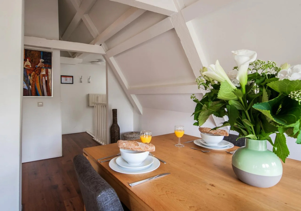 Rembrandtplein Apartment Suites