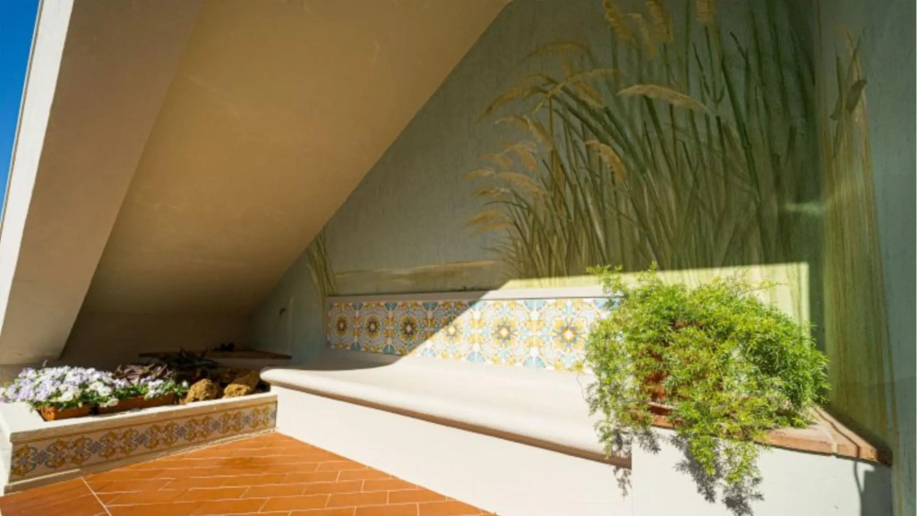Three-bedroom Trilo Serena in center of Capoliveri with private parking-APPARTAMENTO TRILO SERENA