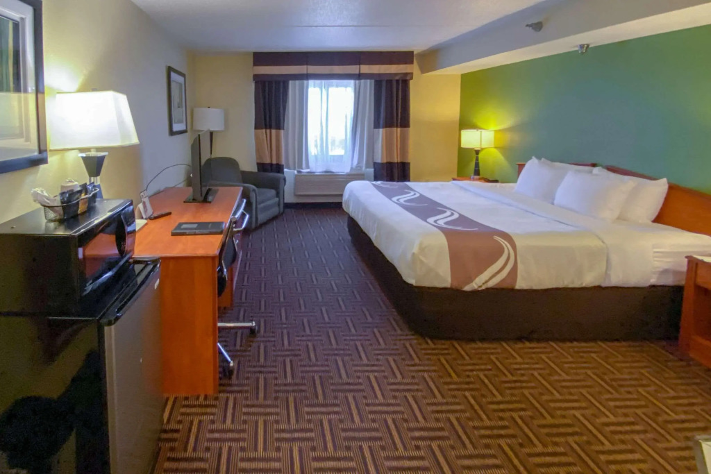 Quality Inn Bolingbrook I-55