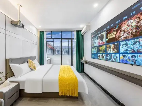 Liman Famous Apartment (Guangzhou Tianhecheng Huangcun Subway Station)