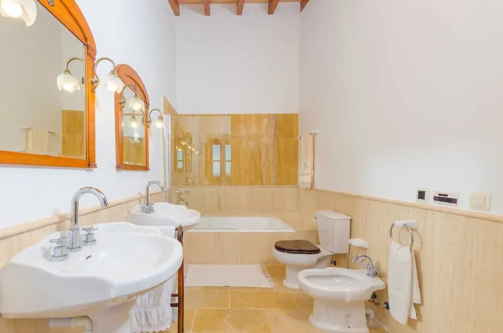 Ca Na Ramona With 4 Bedrooms and 5 Bathrooms