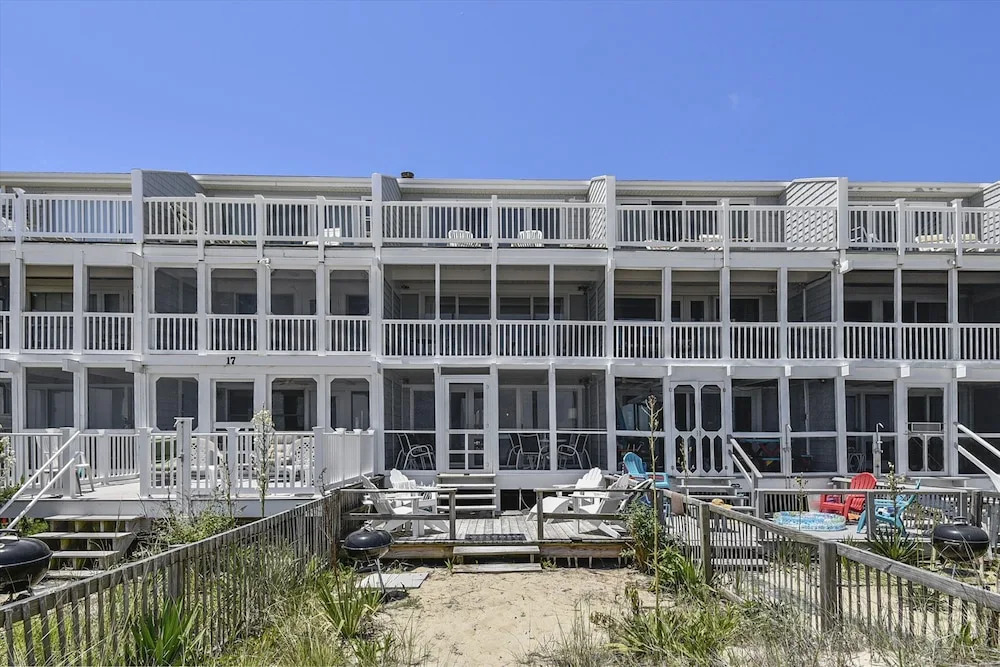 Atlantic Watergate 16 by Long & Foster