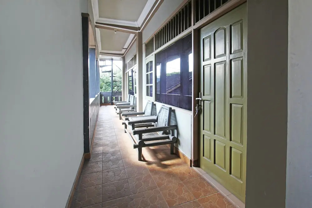 SPOT ON 92973 Madani Syariah Guesthouse