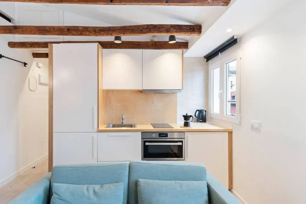 Charming Loft in La Latina, Close to City Centre