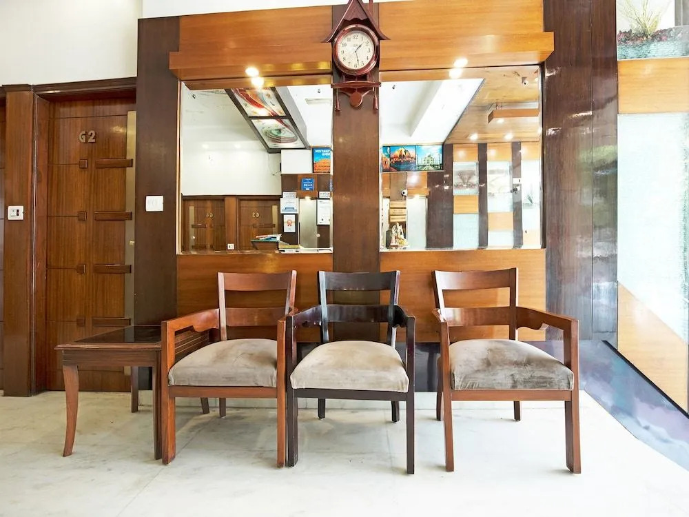 Capital O 312 Hotel Aster Inn