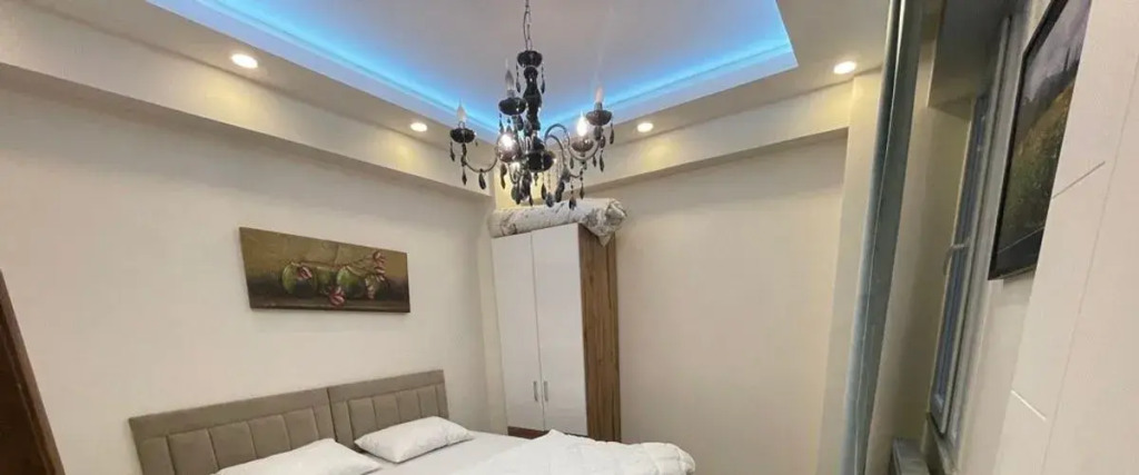 Mutlu Flat