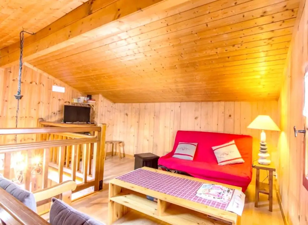 Chalet With 2 Bedrooms in Saint-gervais-les-bains, With Wonderful Moun