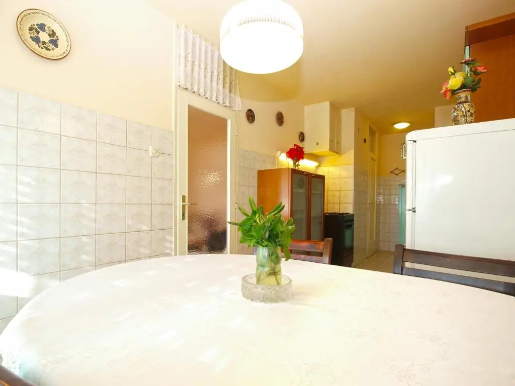 Apartment Momcilo 1995