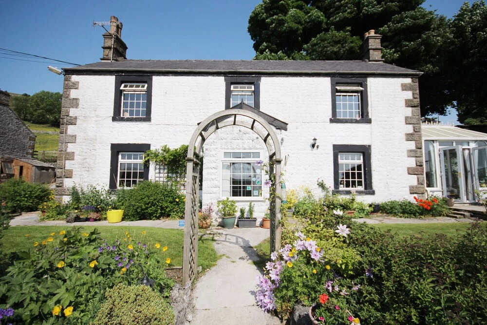 Fernydale Farm Bed & Breakfast