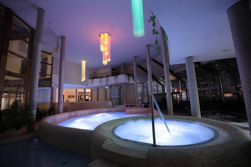 Colosseum Hotel
