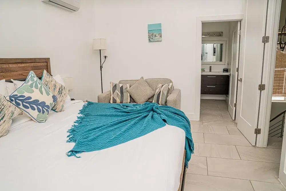 Villas with Private Pool 5 min to Grace Bay beach