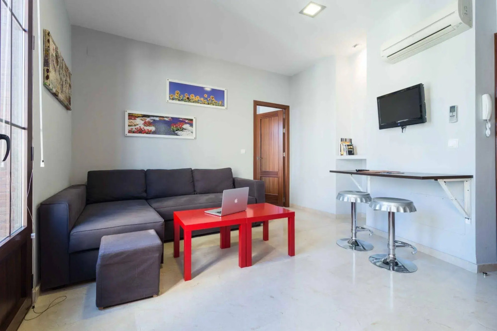 Rey de Sevilla Flats - Macarena