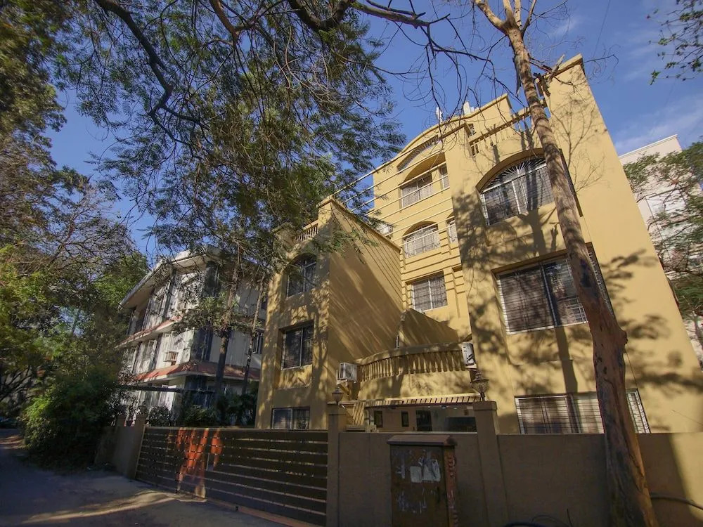 OYO 12977 Hotel 22 LW