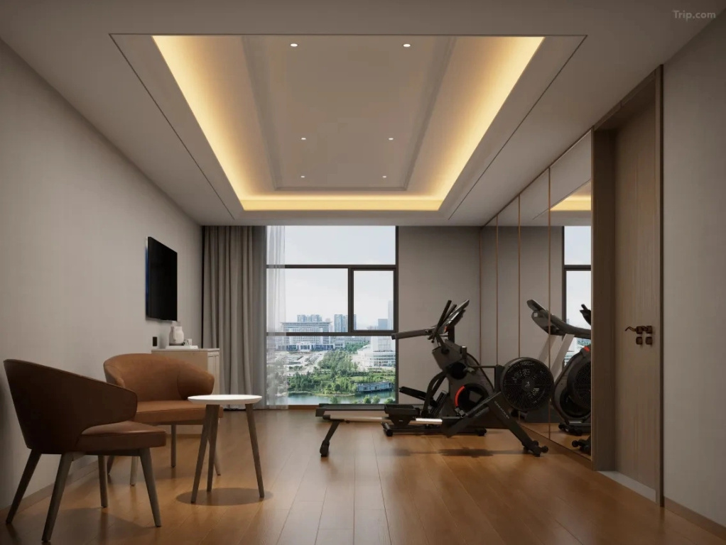 Отель Vienna Chengdu Chunxi Road IFS Branch