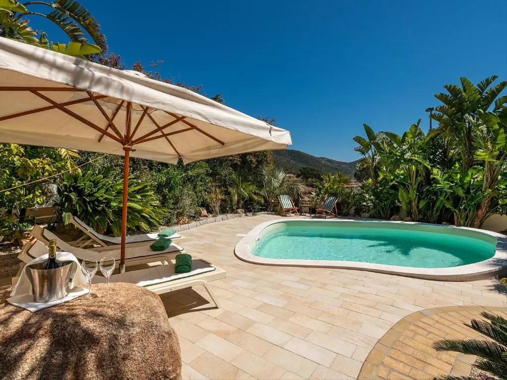 Giglio di Chia - Your Dream Holiday