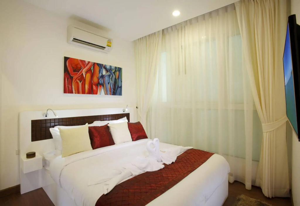 BTR Suites Hotel