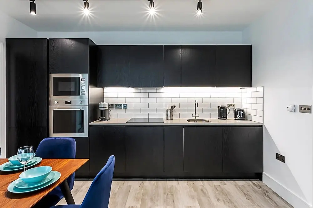 Icon Tower Flat IX