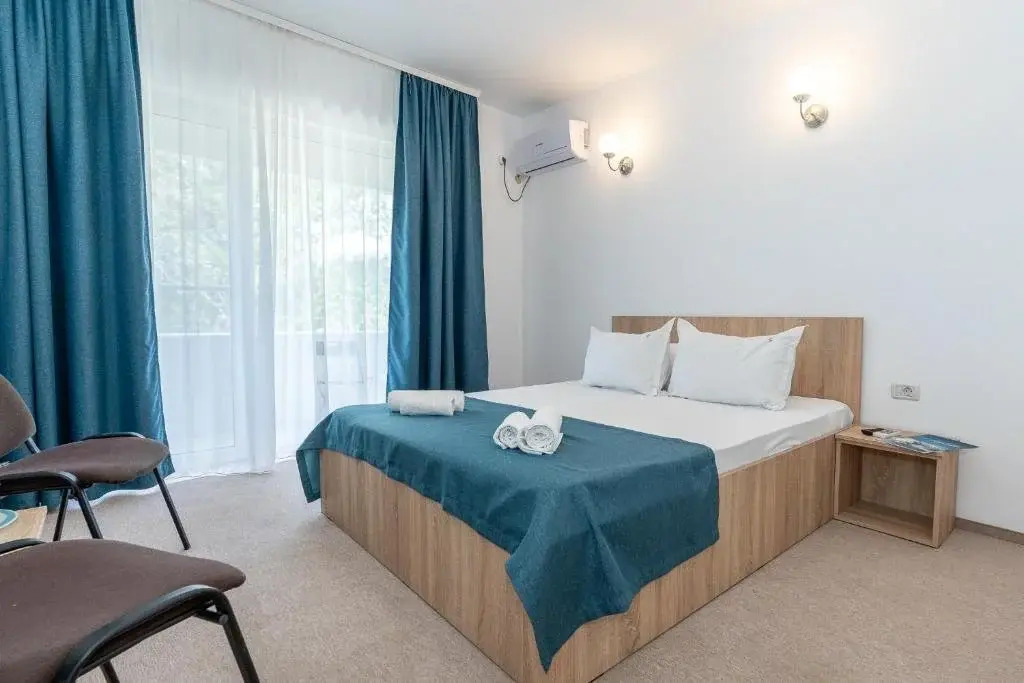 Mera Holiday Resort