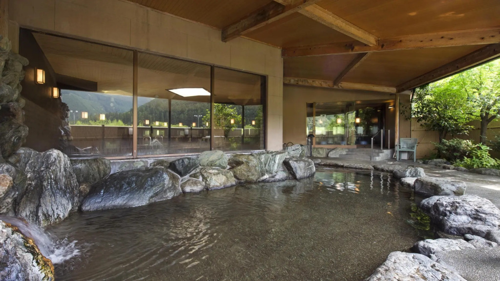 Wan Wan Paradise Matsusaka