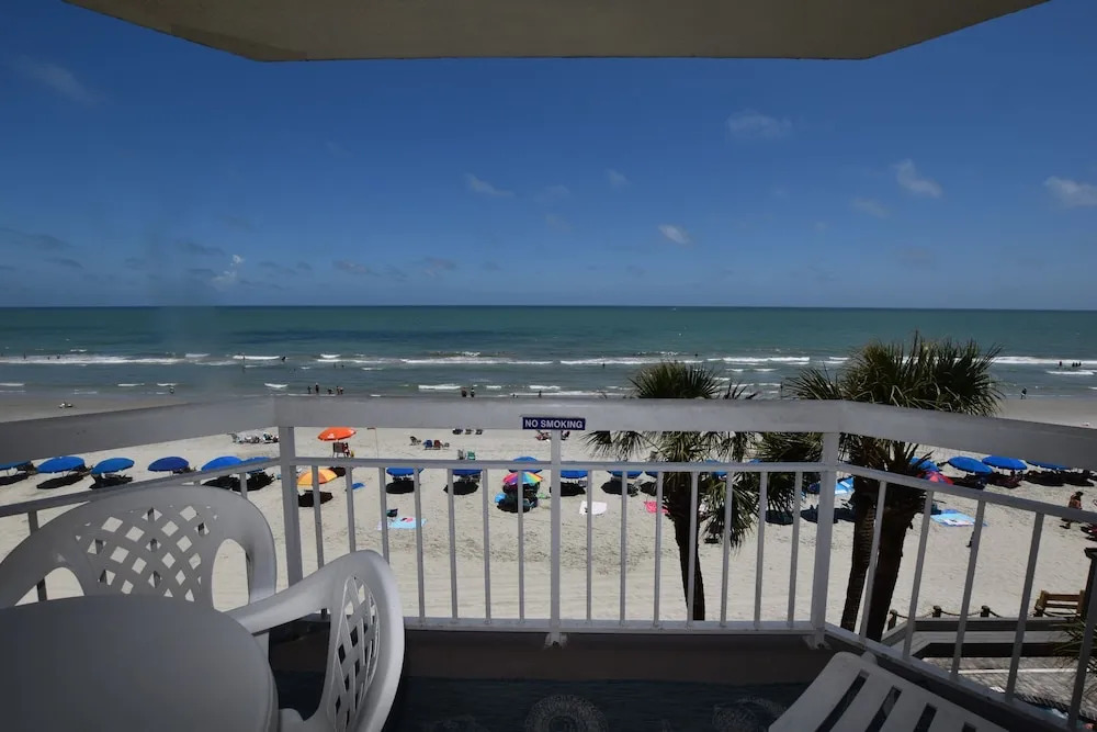 0303 Waters Edge Resort 1 Bedroom Condo by RedAwning