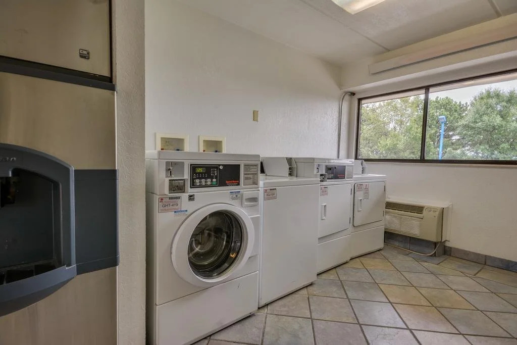 Motel 6-Birmingham, AL