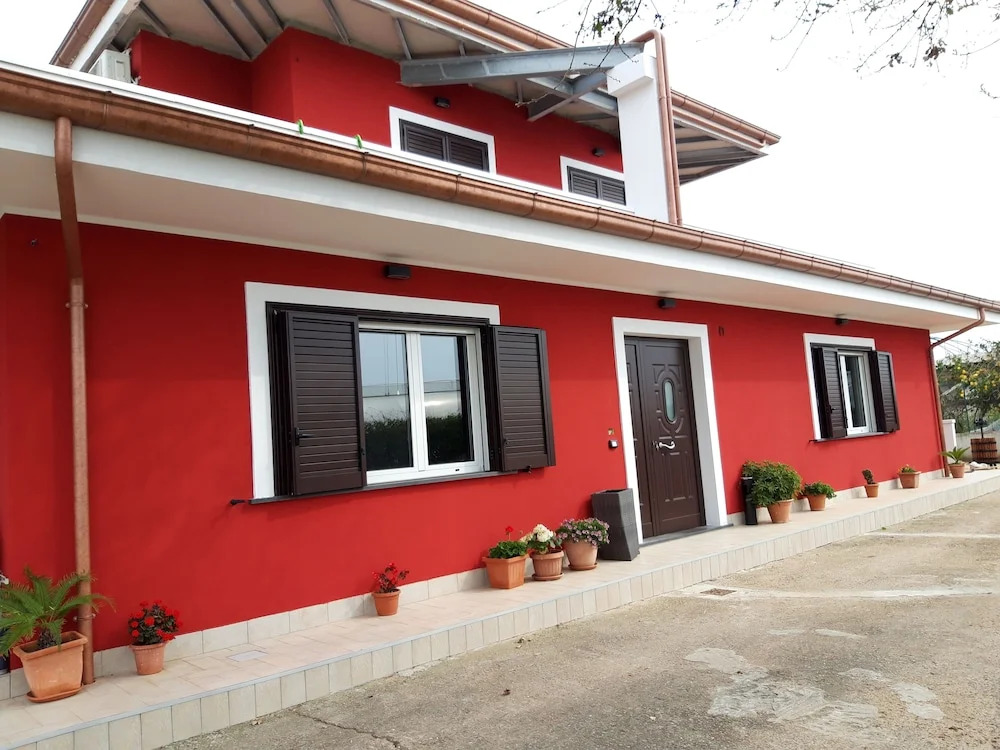 Valeri s Country House