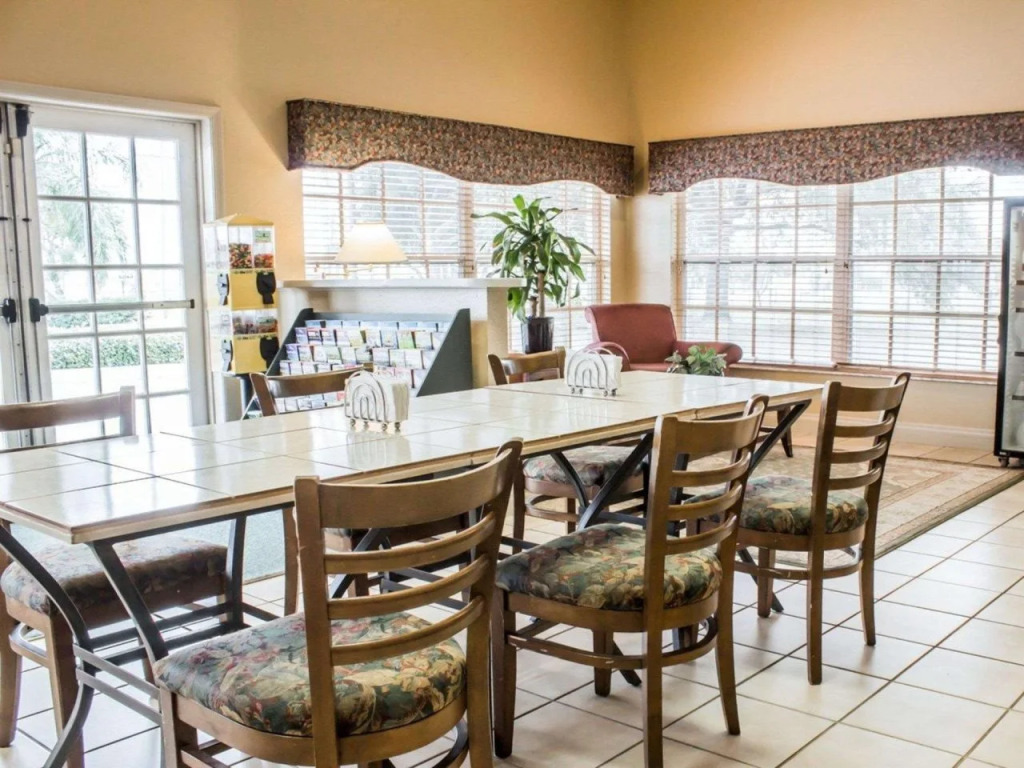 Rodeway Inn & Suites Haines City - Winter Haven