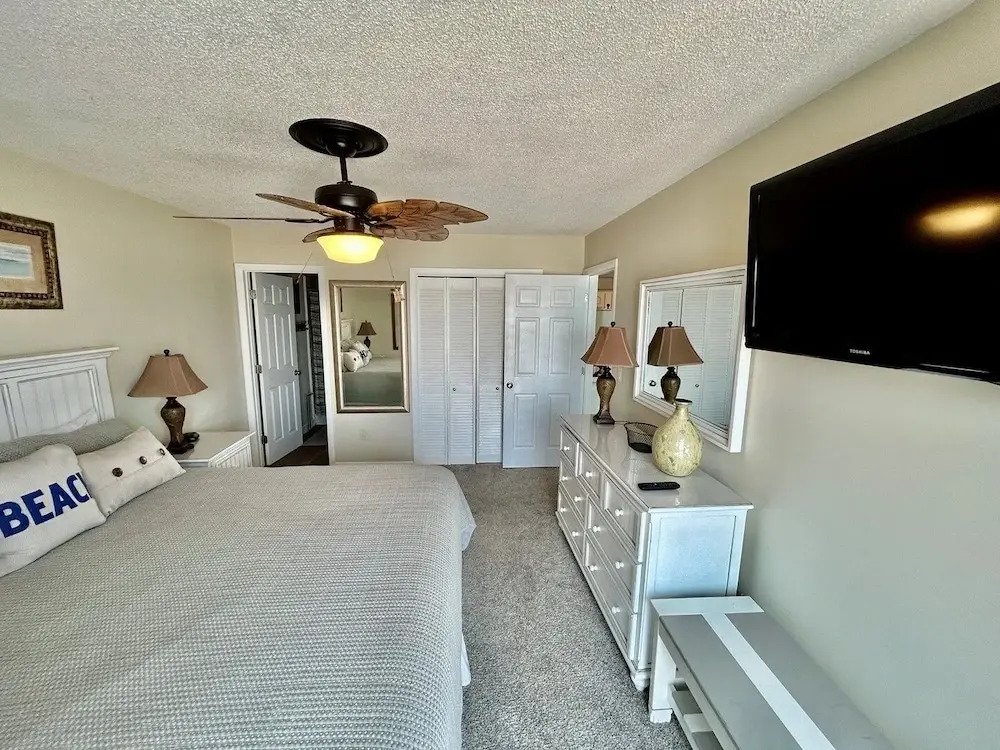 Sea Cloisters 301b 3 Bedroom Condo by RedAwning