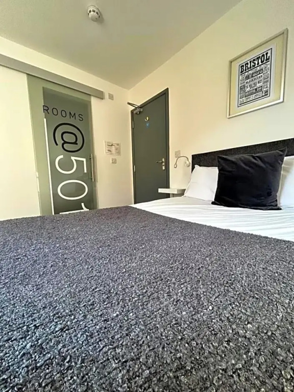 OYO Rooms Kingswood