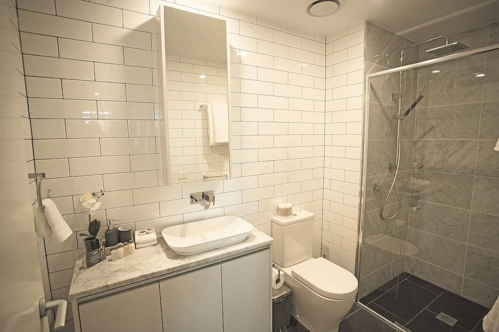 Greenwich Apartment