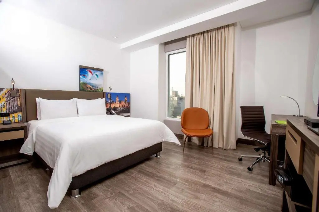 Hampton San Isidro para Lima Tours