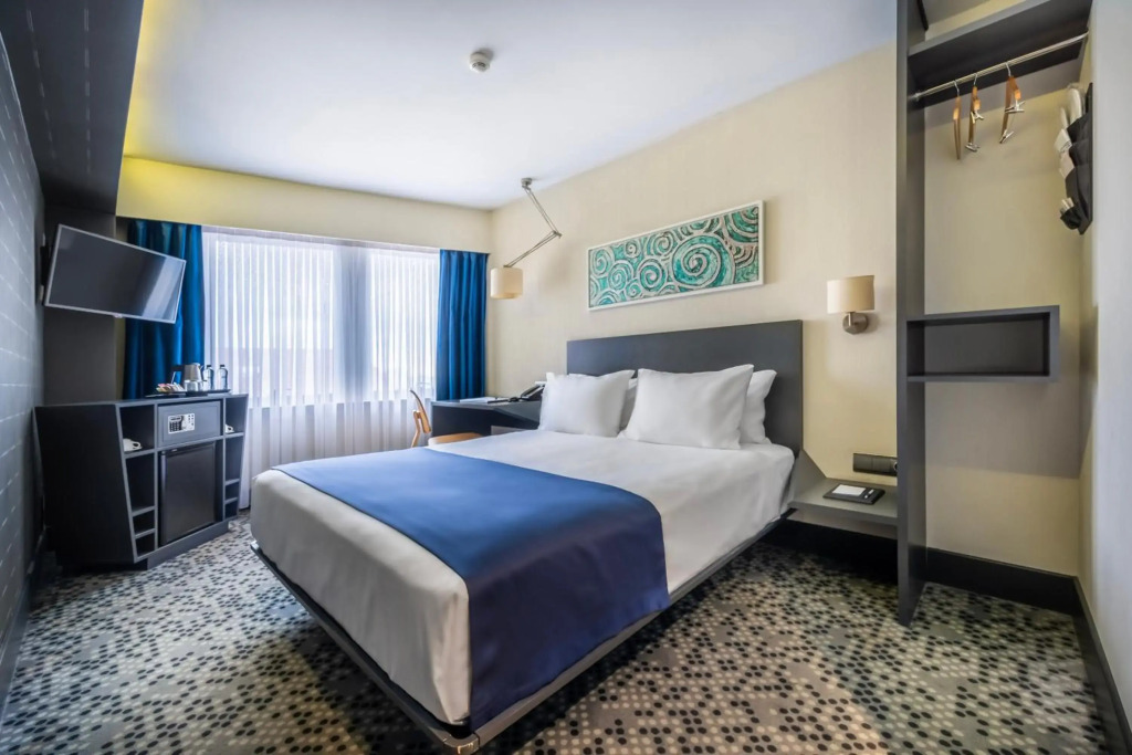 Misa Hotel