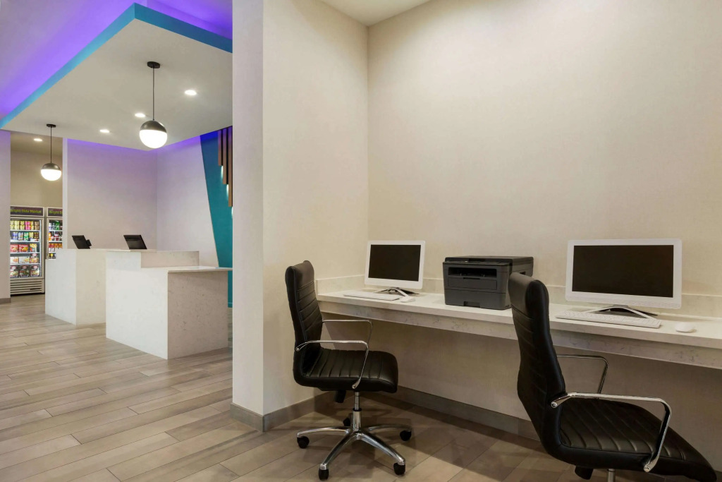 La Quinta by Wyndham Richmond-Sugarland