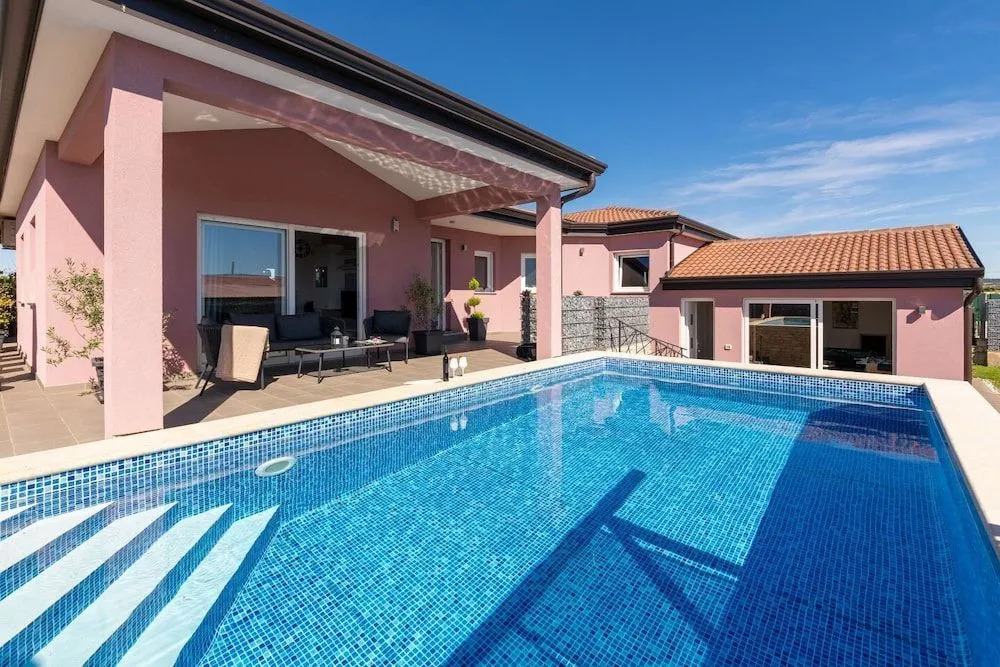 Villa Elorea