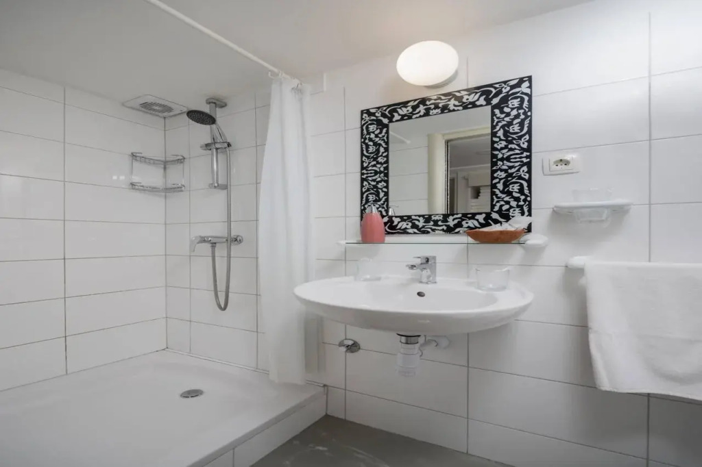 PLR Accommodation