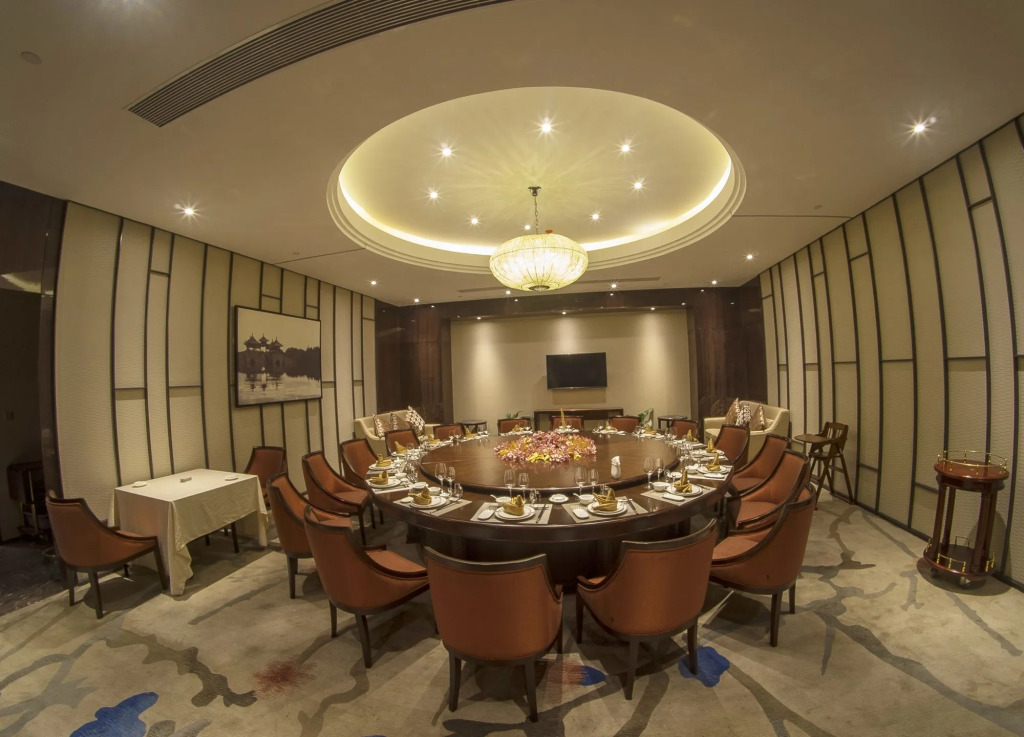 Yangzhou Changqing International Hotel