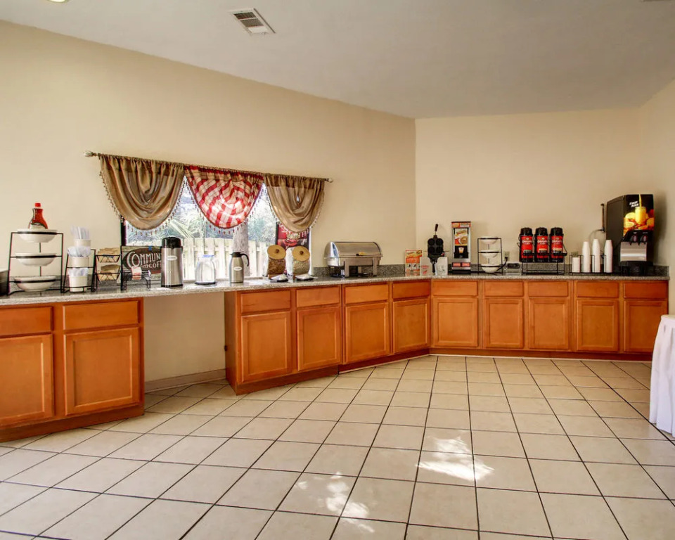 Econo Lodge Biloxi Beach North