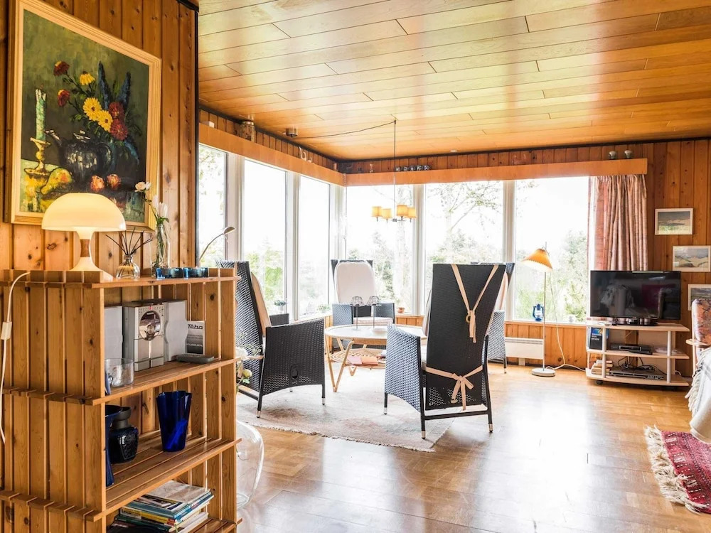 5 Person Holiday Home in Henne
