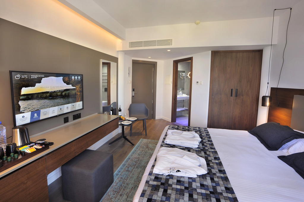 Okeanos Beach Boutique Hotel