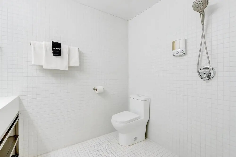 FRONTDESK Mikros on Ashbury Micro Apts Cleveland