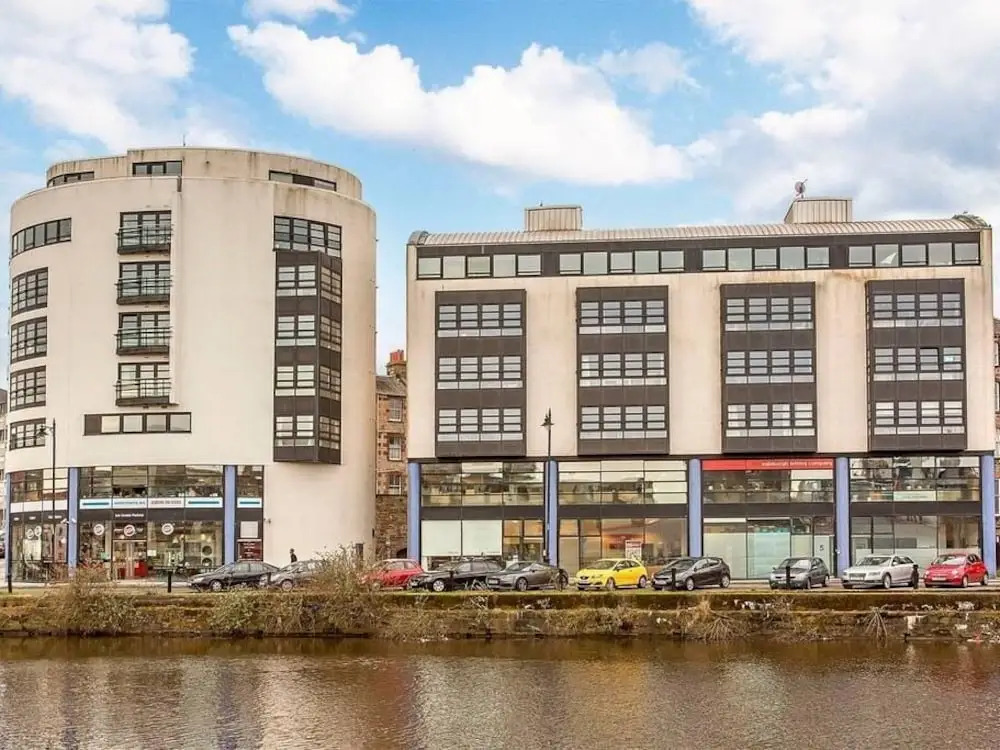 Luxurious Braemore Apartment at The Shore