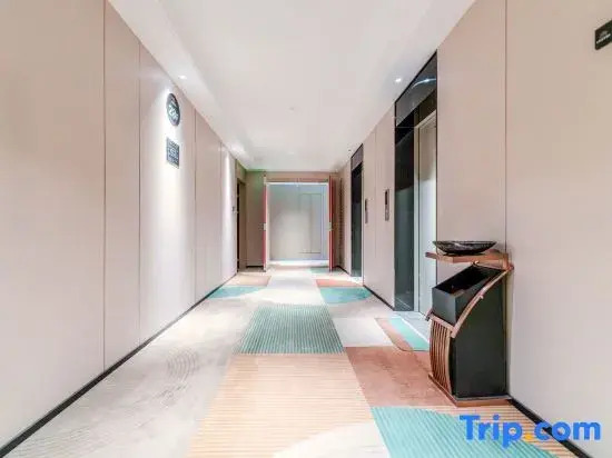 Yunya Wisdom Hotel (Xi 'an Xijing Hospital Hujiamiao Subway Station Branch)