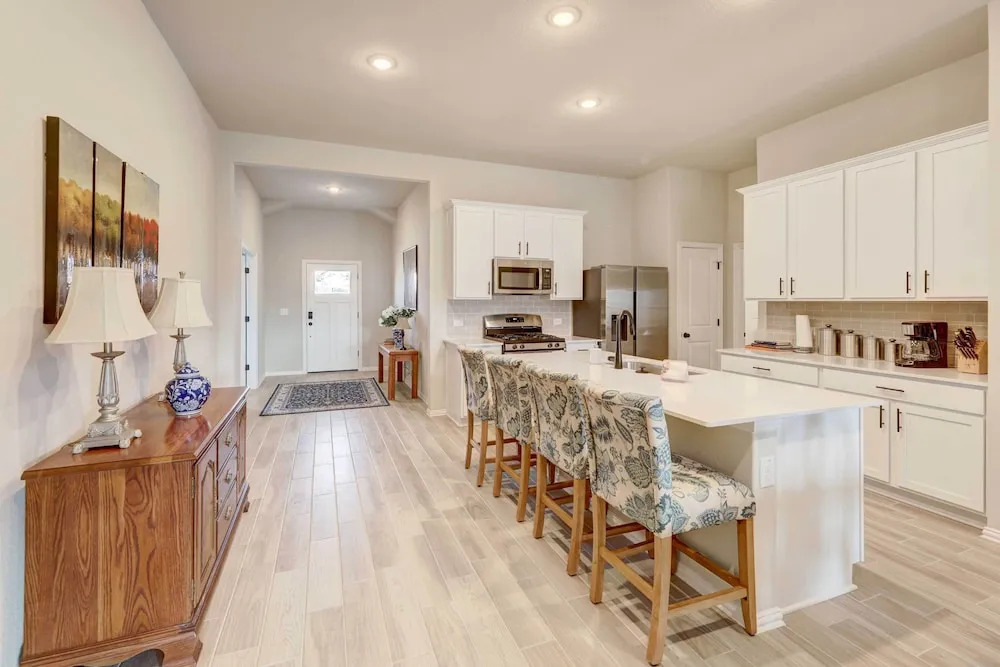 Bastrop Home w/ Yard, 28 Mi to Austin